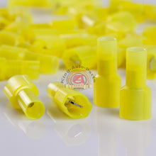 Load image into Gallery viewer, 3M73M-250-32NL Fully Insulated Push-On Nylon Male Terminals 12-10 Awg 100 Pack
