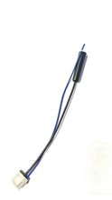 Load image into Gallery viewer, Antenna Cable KIT to Aftermarket Radio Stereo Adapter for Select 07-up Nissan
