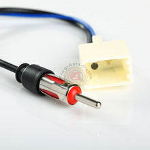 Load image into Gallery viewer, 40-LX11 Antenna Adapter Cable for 2002-Up Toyota and Lexus Vehicles Free Shippin
